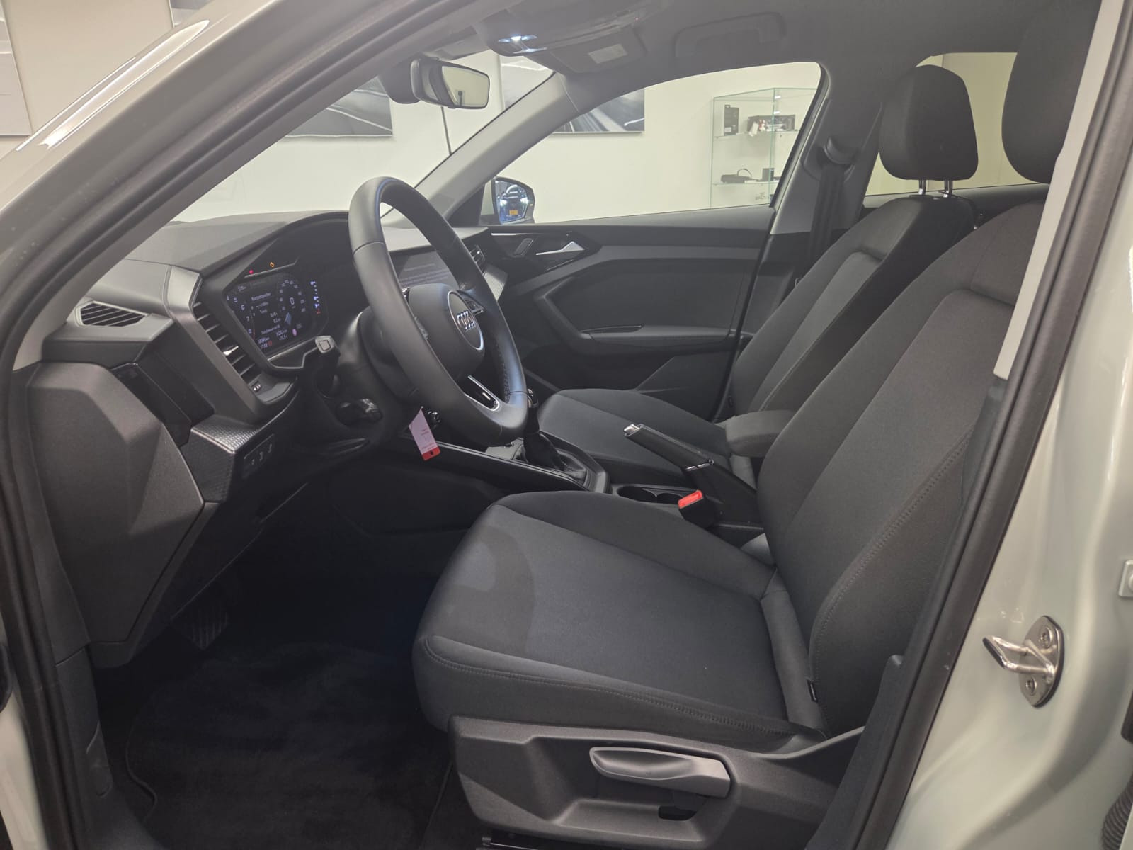 Audi A1 Sportback S line 30 TFSI 116 CH / 85 kW S tronic — 3