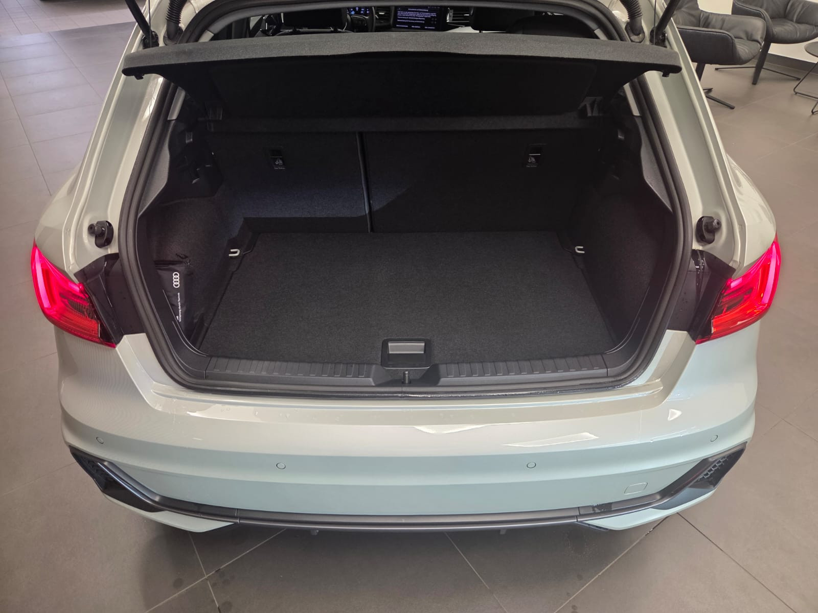 Audi A1 Sportback S line 30 TFSI 116 CH / 85 kW S tronic — 8