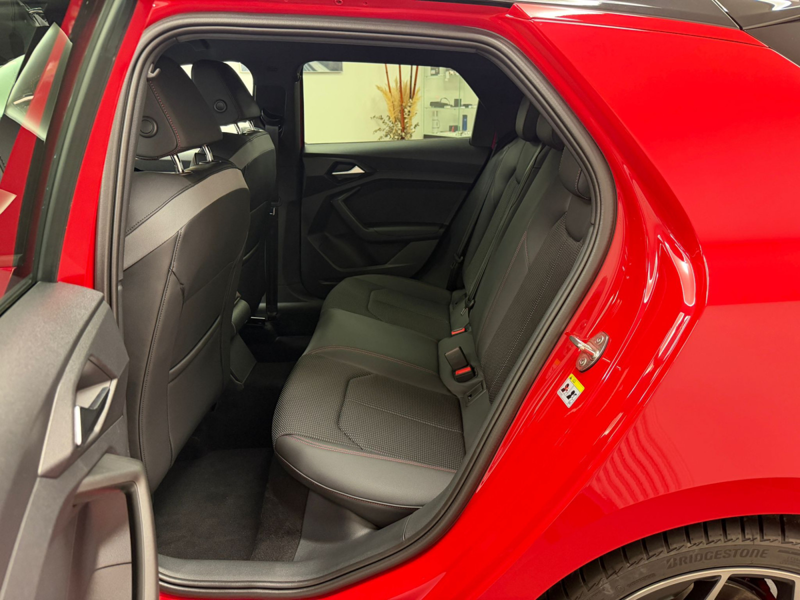 Audi A1 Sportback S line Plus 207 CH / 152 kW S tronic — 6