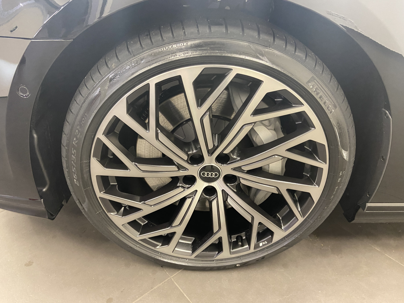 Audi A8 TFSIe quattro 449 CH / 330 kW Tiptronic — 10