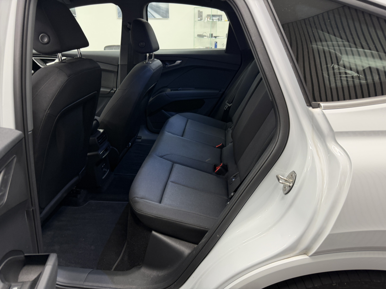Audi Q4 e-tron Sportback 45 286 CH / 210 kW — 6