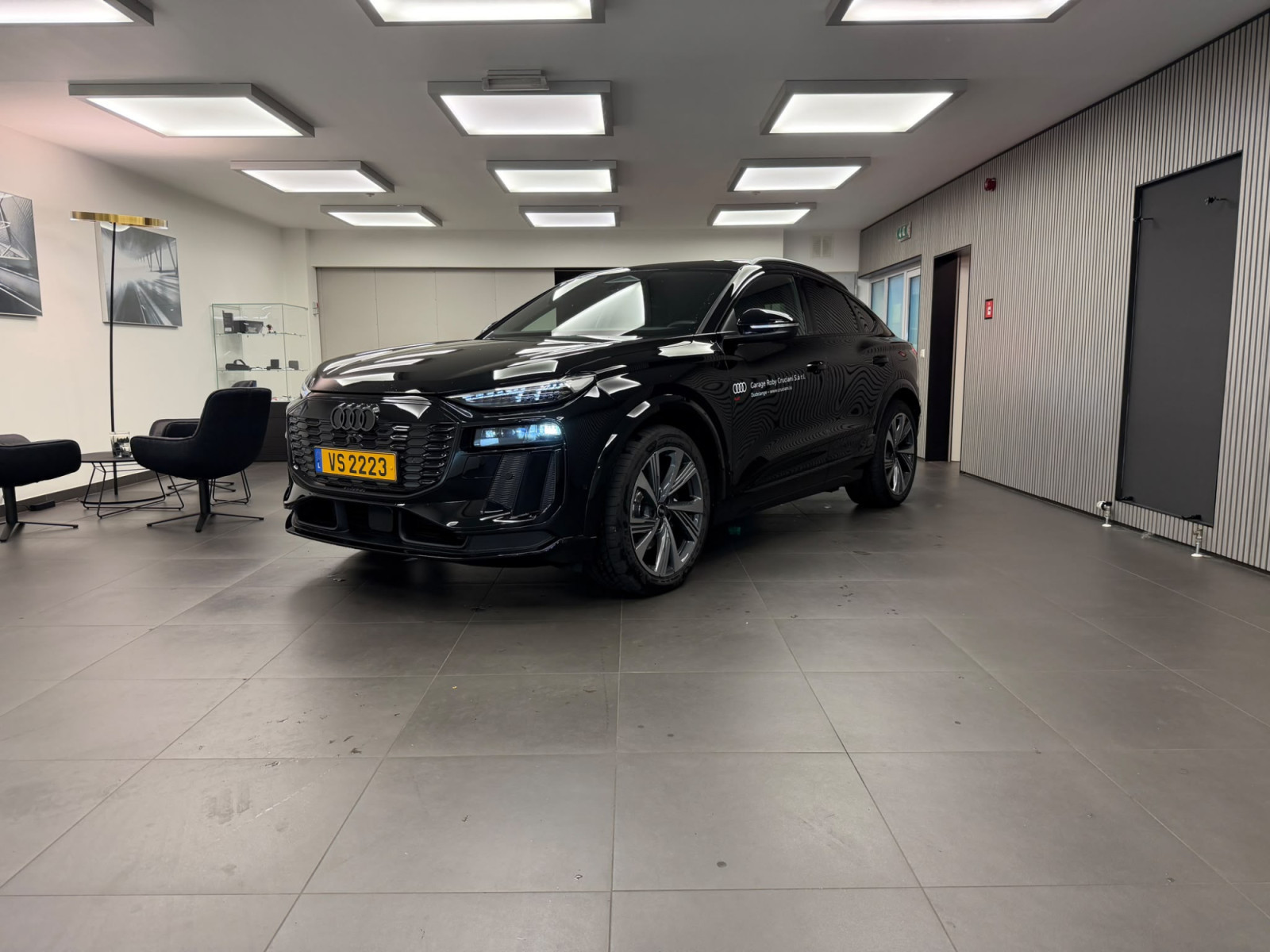Audi SQ6 e-tron Sportback 490 CH / 360 kW — 1